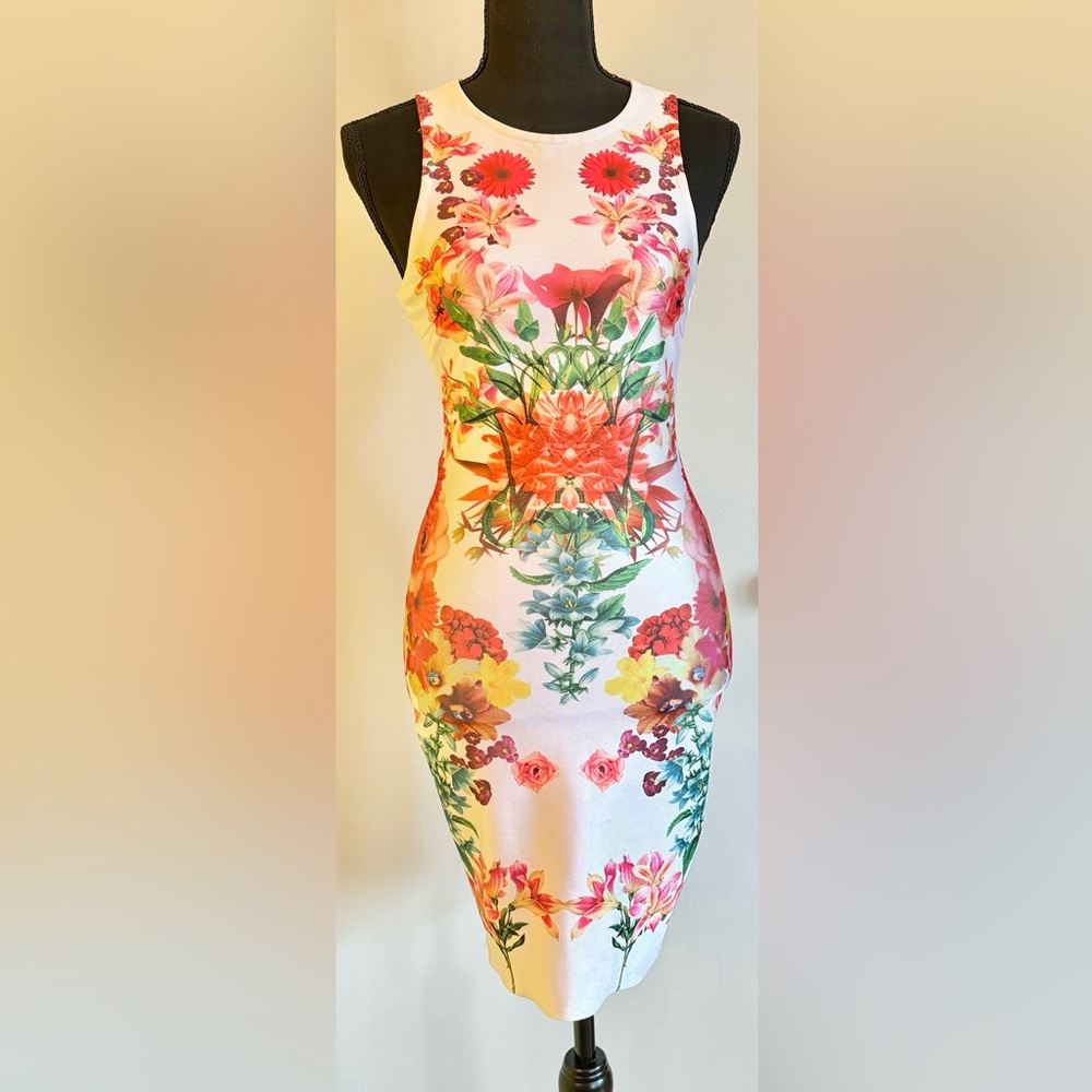 Floral Bodycon Bandage Dress: Size Small, White w/ Multicolored Flowers